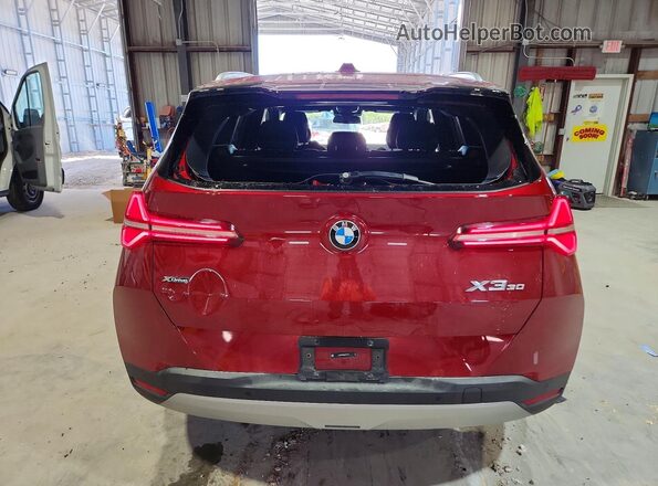 5UX53GP09S9031191 2025 BMW X3 Red უკანა ხედი