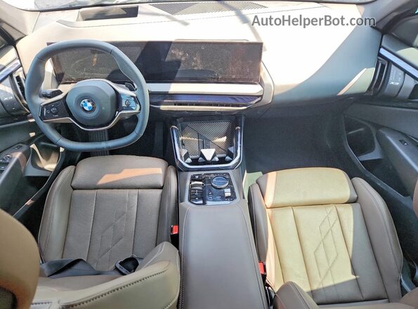5UX53GP09S9X75518 2025 BMW X3 Black Vista del salpicadero