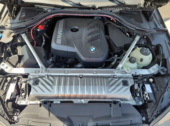 5UX53GP09S9X75518 2025 BMW X3 Black Vista interior trasera