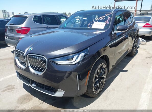5UX53GP0XS9Z54988 2025 BMW X3 Gray წინა მარცხენა ხედი სამი მეოთხედიდან