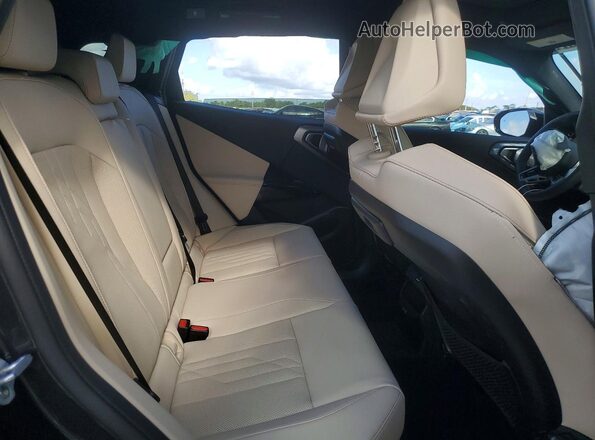 5UX73GP09T9426255 2026 BMW X3 Gray Widok wnętrza z tyłu