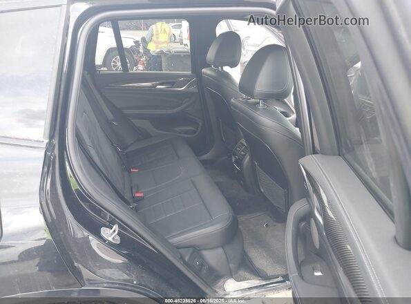 5UX83DP01N9J46500 2022 BMW X3 Black Widok naklejki z numerem VIN
