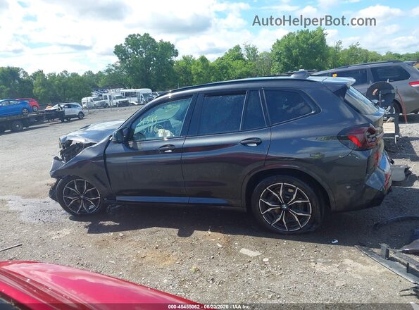 5UX83DP08R9U09264 2024 BMW X3 Gray Панорамний вид салону 360°