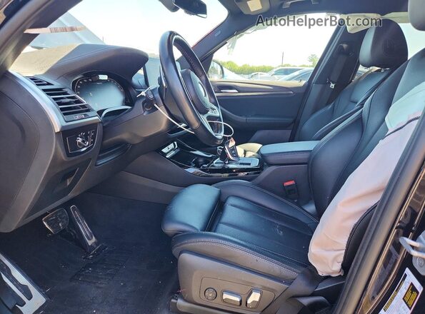 5UX83DP09N9L10320 2022 BMW X3 Black Вид салону спереду