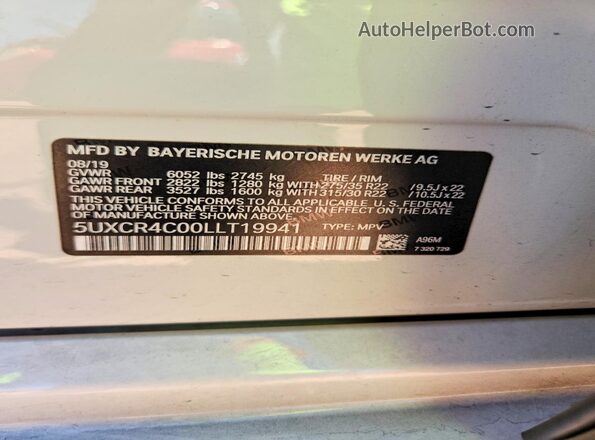 5UXCR4C00LLT19941 2020 BMW X5 White 360 interior view