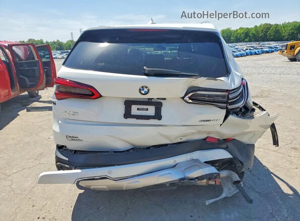 5UXCR4C00LLW65066 2020 BMW X5 White Вид ззаду