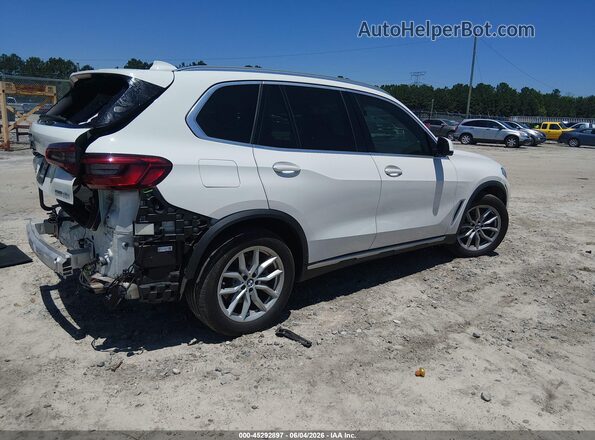 5UXCR4C07L9C05869 2020 BMW X5 White უკანა მარჯვენა