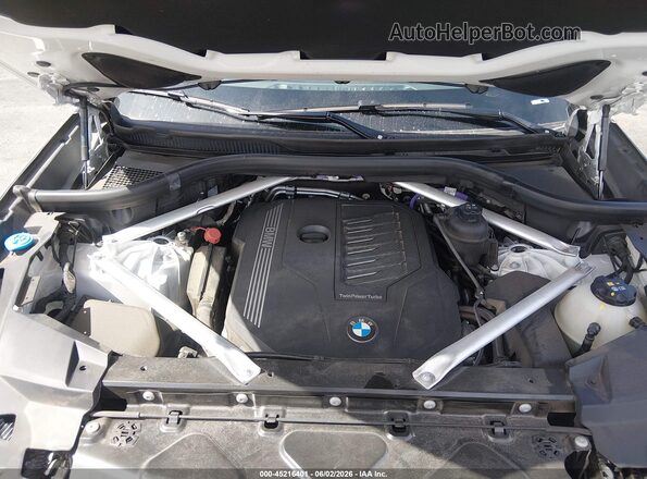 5UXCR4C07P9S00660 2023 BMW X5 White Rear view