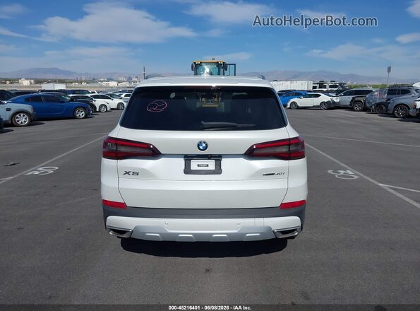 5UXCR4C07P9S00660 2023 BMW X5 White 