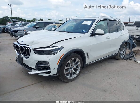 5UXCR4C09LLW63610 2020 BMW X5 White Front left