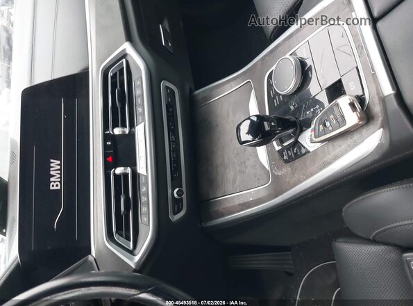 5UXCR4C09P9P76184 2023 BMW X5 Black Widok deski rozdzielczej