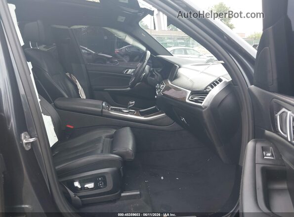 5UXCR6C01M9H72141 2021 BMW X5 Black Vista interior delantera