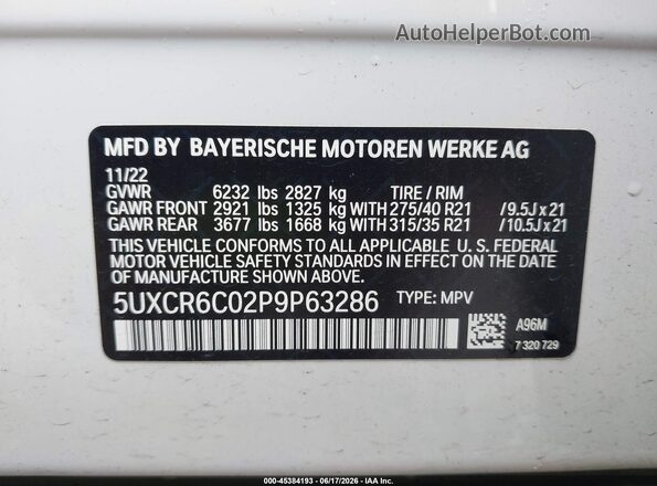5UXCR6C02P9P63286 2023 BMW X5 White Vista del compartimento del motor