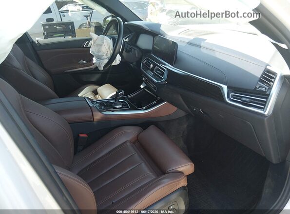 5UXCR6C06L9B72536 2020 BMW X5 White Widok wnętrza z przodu