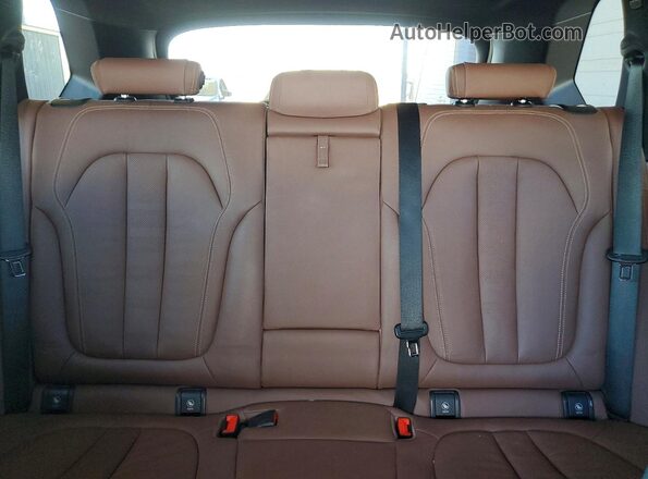 5UXCR6C06L9B88901 2020 BMW X5 White 