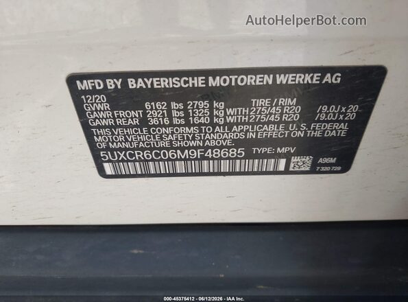 5UXCR6C06M9F48685 2021 BMW X5 White 