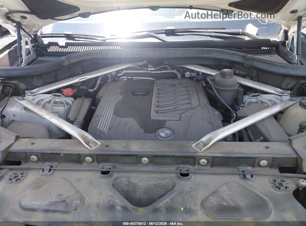 5UXCR6C06M9F48685 2021 BMW X5 White 