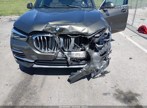 5UXCR6C07M9H62732 2021 BMW X5 Green Widok z przodu