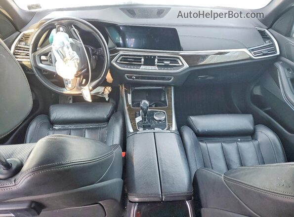 5UXCR6C08L9B49579 2020 BMW X5 Белый Вид панели приборов