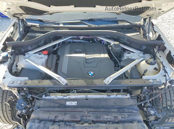 5UXCR6C08P9P49425 2023 BMW X5 White Engine compartment view