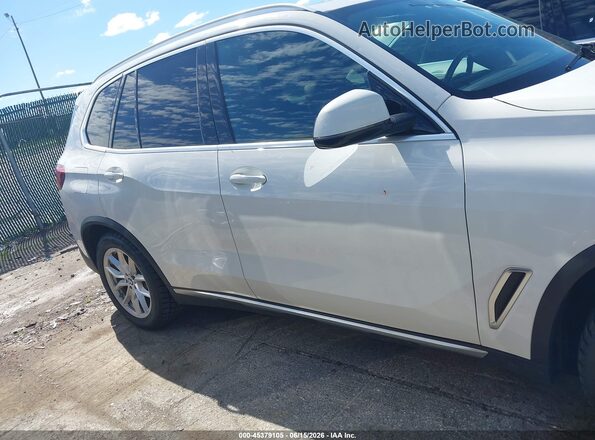 5UXCR6C0XL9B73446 2020 BMW X5 White 