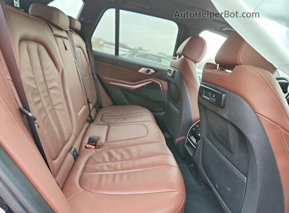 5UXCR6C54KLL11816 2019 BMW X5 Black უკანა სავარძლების ხედი