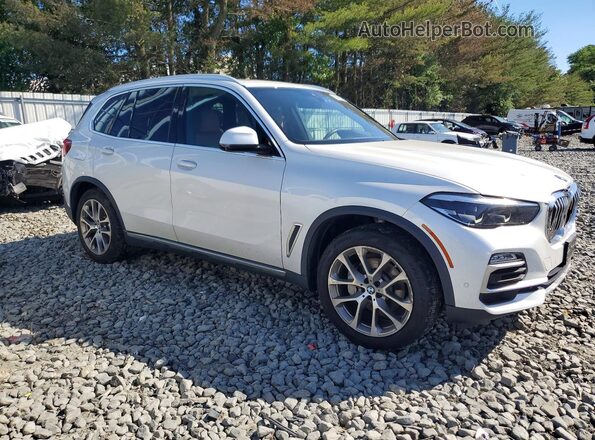 5UXCR6C58KLL13889 2019 BMW X5 White 