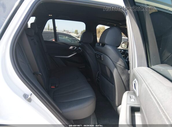 5UXCR6C59KLL23332 2019 BMW X5 White Вид наклейки з VIN-кодом
