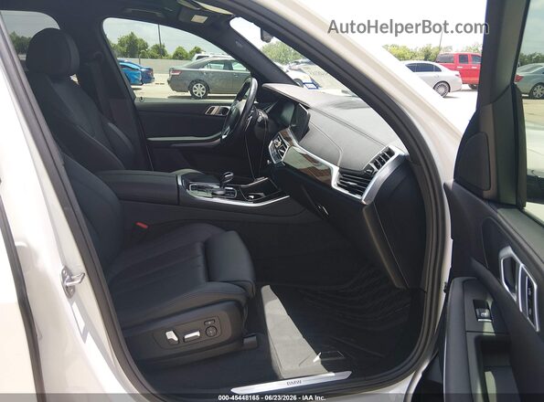 5UXCR6C59KLL39305 2019 BMW X5 White Vista interior delantera