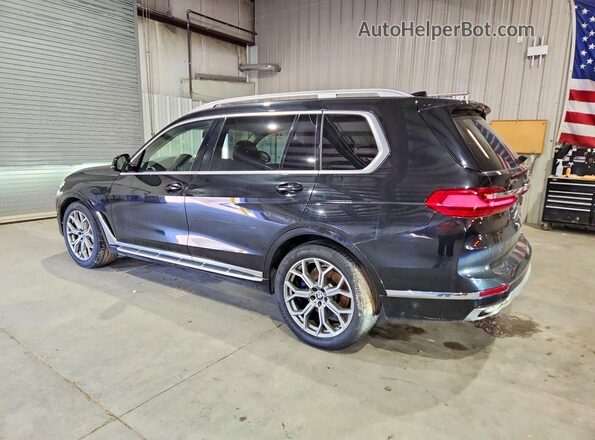 5UXCW2C00M9F66858 2021 BMW X7 Черный Задняя левая четверть