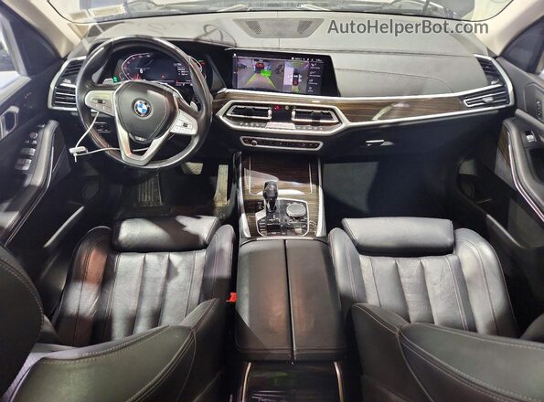 5UXCW2C00M9F66858 2021 BMW X7 Черный Вид панели приборов