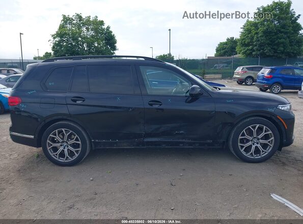5UXCW2C00N9L52046 2022 BMW X7 Black Вид щитка приладів