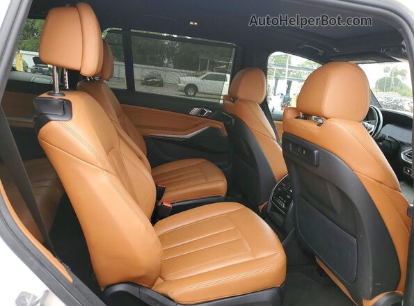 5UXCW2C02N9L47849 2022 BMW X7 Белый 