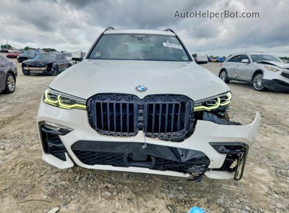 5UXCW2C03M9E78709 2021 BMW X7 White Front view
