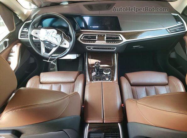 5UXCW2C05L9A00189 2020 BMW X7 Gray Dashboard view