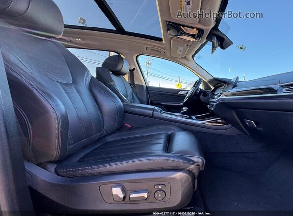 5UXCW2C05L9A03738 2020 BMW X7 White Widok wnętrza z przodu