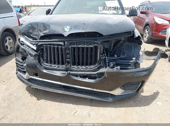 5UXCW2C08L9C16036 2020 BMW X7 Black Սարքավորումների վահանակի տեսք