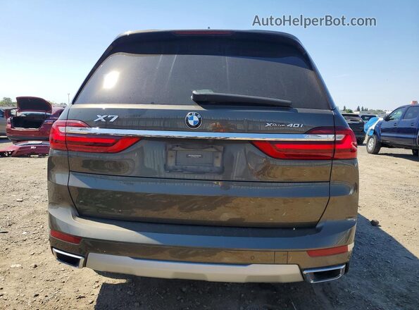 5UXCW2C08M9H14528 2021 BMW X7 Brown Rear view