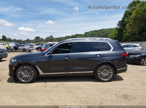 5UXCW2C09M9H37025 2021 BMW X7 Серый Панорамный вид салона 360°