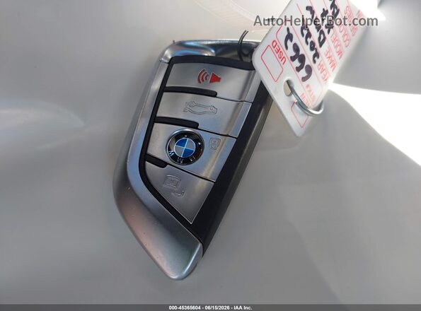 5UXCW2C09N9M57894 2022 BMW X7 Черный Вид панели приборов