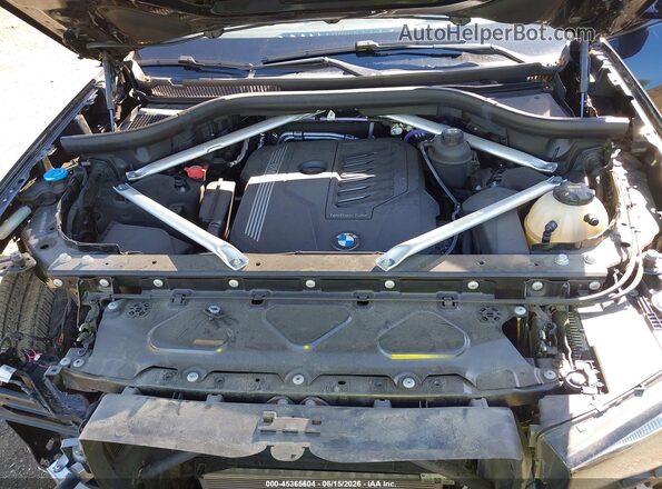 5UXCW2C09N9M57894 2022 BMW X7 Черный Вид сзади