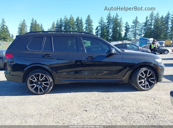 5UXCW2C0XM9E24288 2021 BMW X7 Черный Вид задней части салона