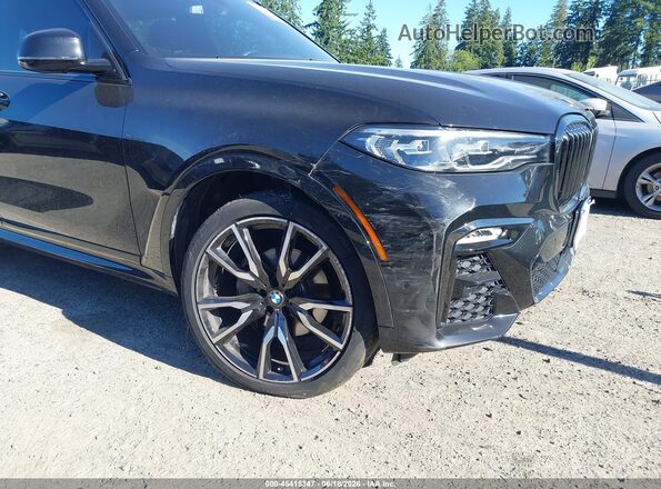 5UXCW2C0XM9E24288 2021 BMW X7 Черный Вид спереди