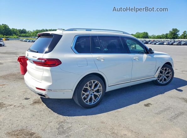 5UXCX4C53KLS36228 2019 BMW X7 White 