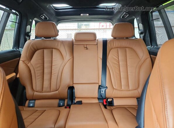 5UXCX4C54KLS38165 2019 BMW X7 Black Вид задніх сидінь