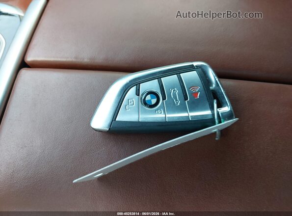5UXCX4C59KLB39571 2019 BMW X7 Черный Вид панели приборов