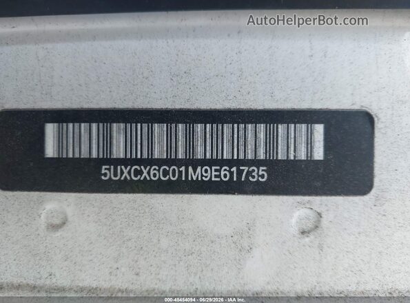 5UXCX6C01M9E61735 2021 BMW X7 White 