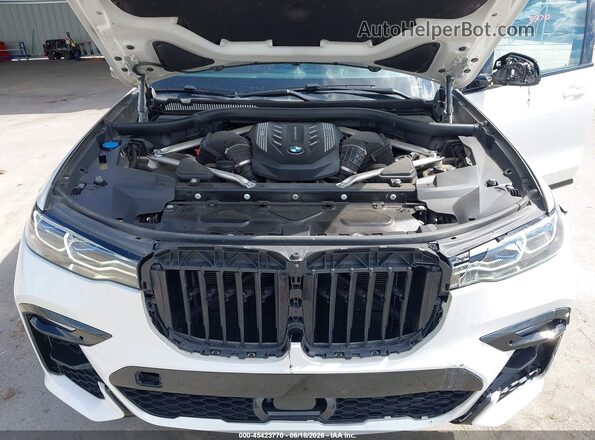 5UXCX6C02L9C38182 2020 BMW X7 White Vista trasera