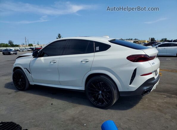 5UXCY4C01M9F28237 2021 BMW X6 White Trasero izquierdo