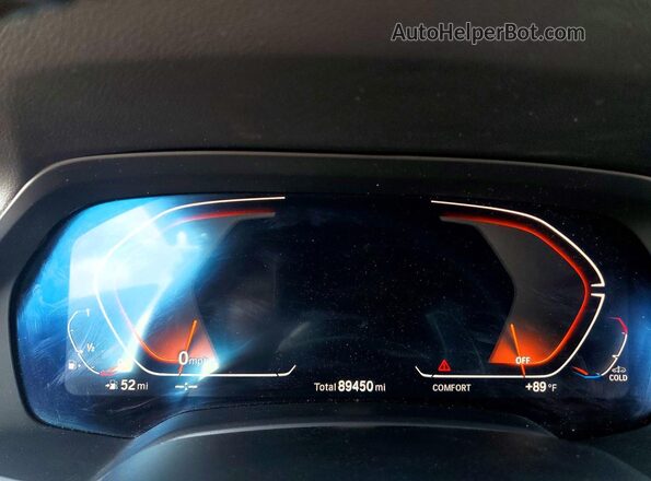 5UXCY4C01M9F28237 2021 BMW X6 White Vista del cuadro de instrumentos